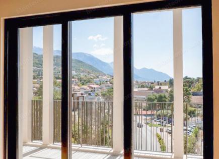 Flat for 700 000 euro in Tivat, Montenegro