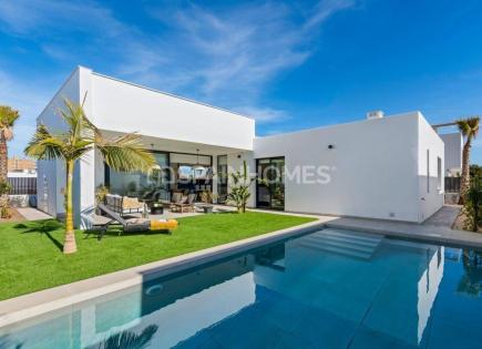 Villa for 549 000 euro in Cartagena, Spain