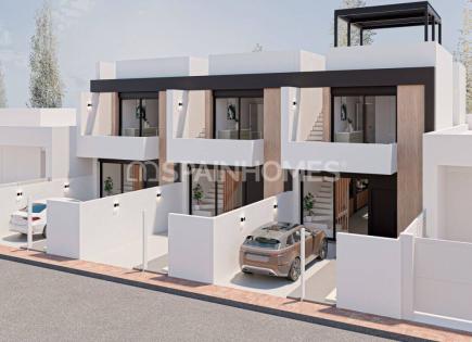Townhouse for 295 000 euro in San Pedro del Pinatar, Spain