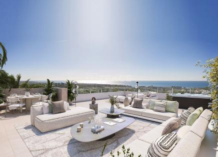 Apartment for 520 000 euro in Estepona, Spain