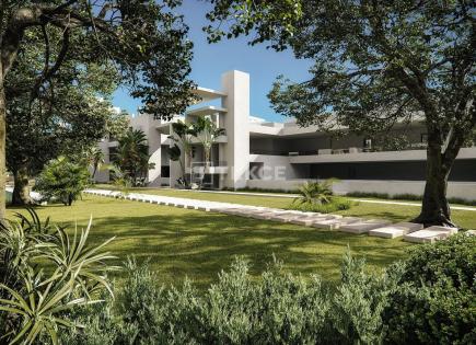 Apartment for 725 000 euro in Casares, Spain
