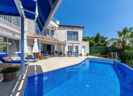 Villa for 477 000 euro in Kalkan, Turkey