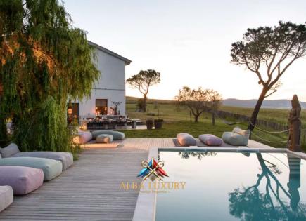 Villa for 1 850 000 euro in Santa Luce, Italy