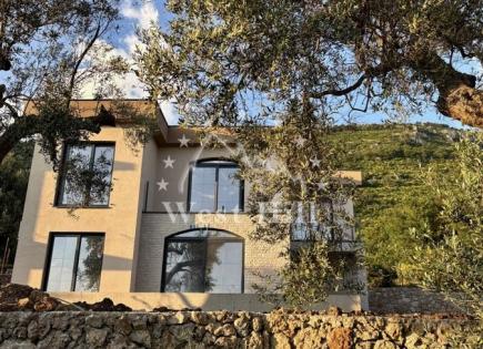 Casa para 400 000 euro en Šušanj, Montenegro