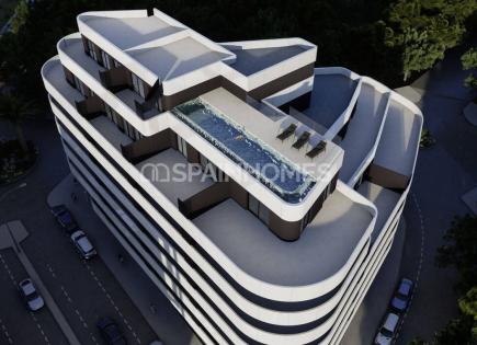 Penthouse for 568 000 euro in Calp, Spain