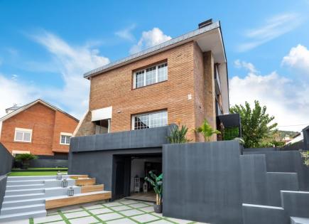 Casa para 1 590 000 euro en Barcelona, España