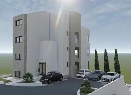 Apartment for 210 000 euro in Tivat, Montenegro