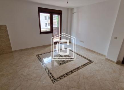 Appartement pour 159 000 Euro à Becici, Monténégro