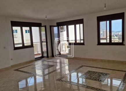 Apartment for 332 500 euro in Becici, Montenegro
