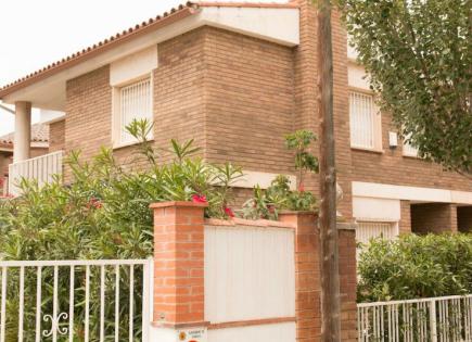 Casa adosada para 301 000 euro en Cambrils, España