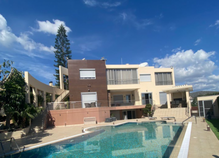 Casa para 15 000 euro por mes en Mouttagiaka, Chipre