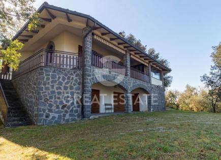 Maison pour 420 000 Euro à Baschi, Italie