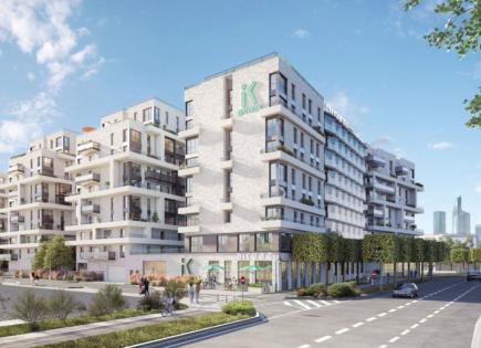 Wohnung für 422 000 euro in Suresnes, Frankreich