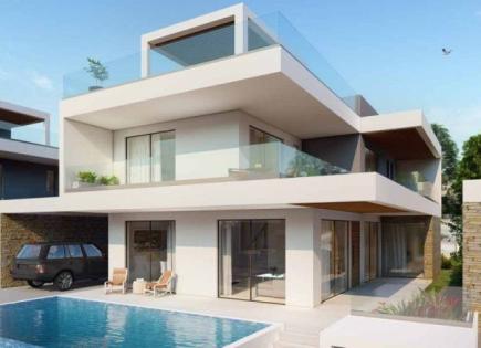 Villa for 770 000 euro in Paphos, Cyprus