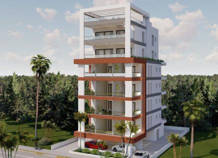 Attico per 590 000 euro a Larnaca, Cipro