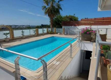 Apartment für 205 000 euro in Paphos, Zypern