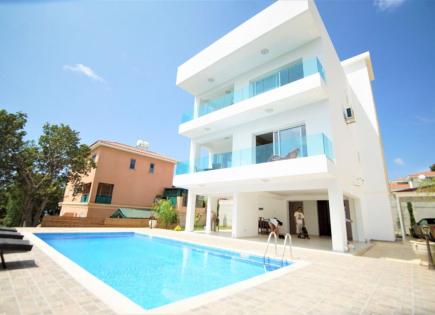 Villa for 560 000 euro in Paphos, Cyprus
