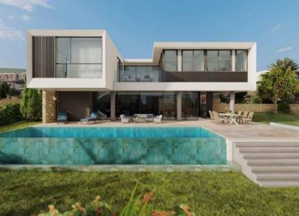 Villa for 984 000 euro in Paphos, Cyprus