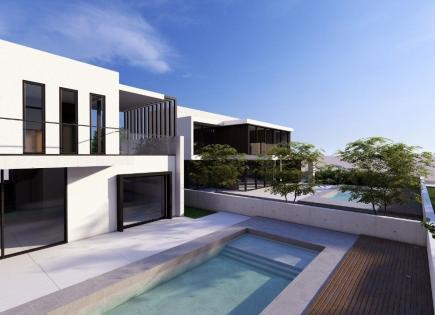 Villa for 697 640 euro in Paphos, Cyprus