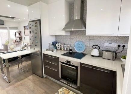 Apartment for 239 000 euro in Larnaca, Cyprus