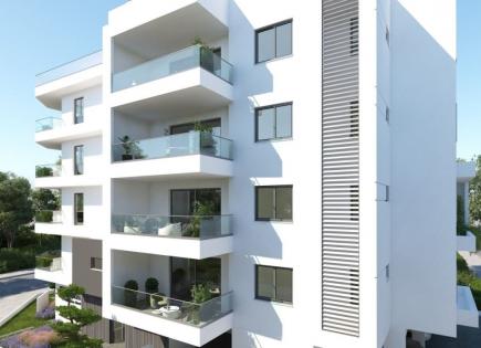 Apartamento para 315 000 euro en Lárnaca, Chipre