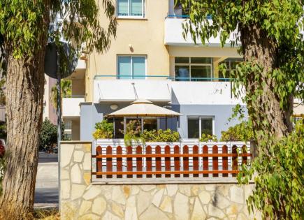 Appartamenti per 550 000 euro a Larnaca, Cipro