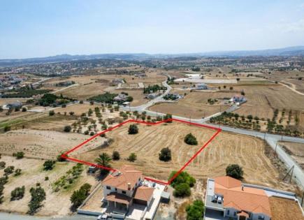 Grundstück für 245 000 euro in Larnaka, Zypern