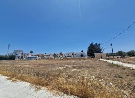 Grundstück für 450 000 euro in Larnaka, Zypern