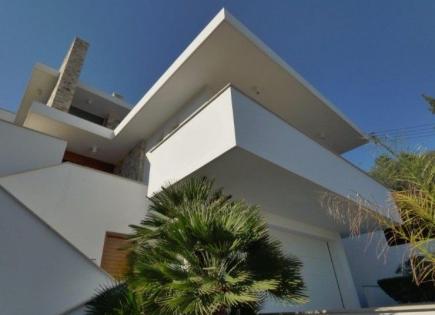 Villa para 1 100 000 euro en Lárnaca, Chipre