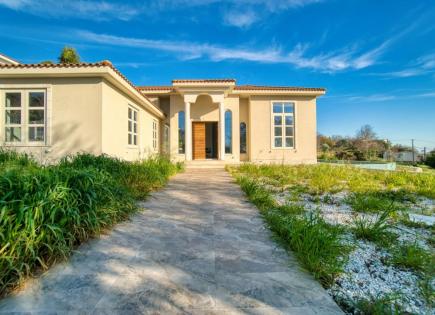 Bungalow para 1 100 000 euro en Pafos, Chipre