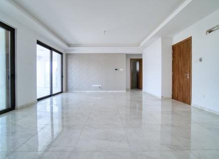 Penthouse for 800 000 euro in Limassol, Cyprus