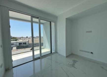 Apartment for 450 000 euro in Limassol, Cyprus