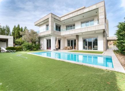 Villa for 1 100 000 euro in Limassol, Cyprus