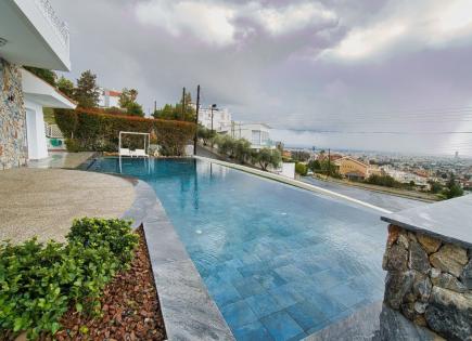 Villa per 5 300 000 euro a Limassol, Cipro