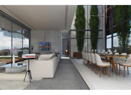 Villa for 3 900 000 euro in Limassol, Cyprus