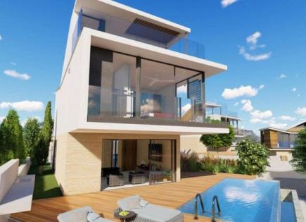 Villa for 900 000 euro in Paphos, Cyprus