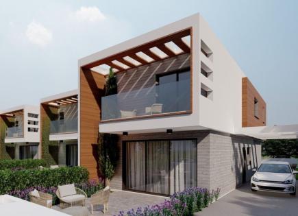 Villa for 460 000 euro in Paphos, Cyprus