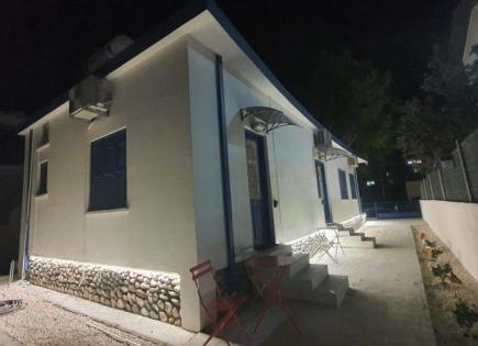 Villa for 500 000 euro in Larnaca, Cyprus