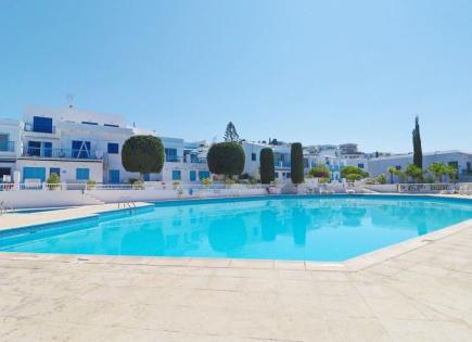 Casa adosada para 235 000 euro en Pafos, Chipre