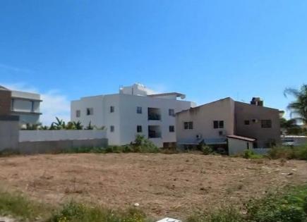 Terrain pour 210 000 Euro à Larnaca, Chypre