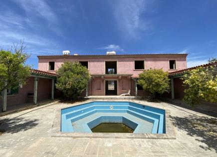 Villa para 1 500 000 euro en Pafos, Chipre
