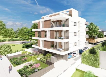Penthouse for 240 000 euro in Larnaca, Cyprus