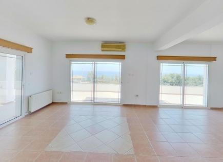 Villa for 475 000 euro in Paphos, Cyprus