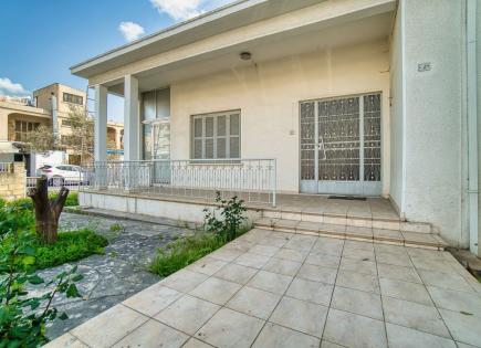 Bungalow for 350 000 euro in Paphos, Cyprus