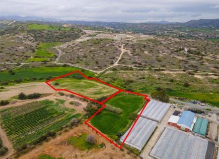 Grundstück für 352 000 euro in Larnaka, Zypern