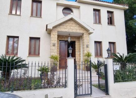 Townhouse for 550 000 euro in Larnaca, Cyprus