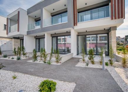 Casa adosada para 350 000 euro en Pafos, Chipre