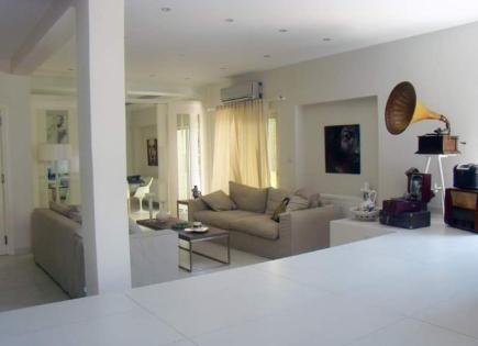 Villa for 750 000 euro in Limassol, Cyprus
