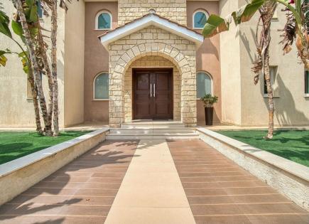 Villa para 1 500 000 euro en Pafos, Chipre