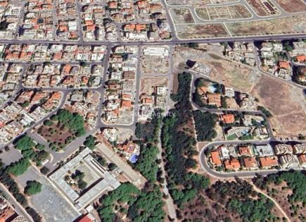 Terrain pour 1 350 000 Euro à Larnaca, Chypre